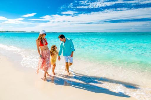 Walk to the Beach at Sunny Isles - Housity
