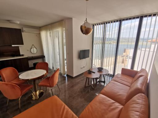 Gonik Apartmani - Housity
