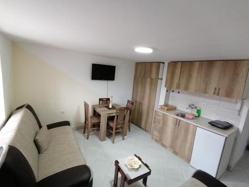 Apartman Radojković - Housity