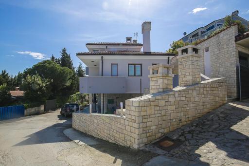 Apartments Villa Sofia - Housity