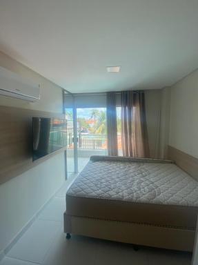Flat Tamandaré - 3 Suítes - 10 Pessoas - Piscina - 50m da praia - Housity