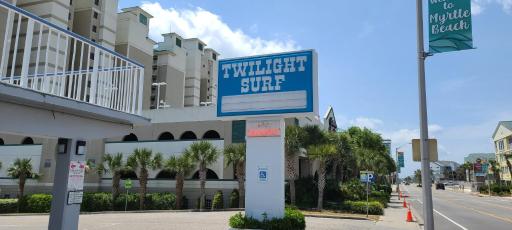 Oceanfront Twilight Surf Hotel - Housity