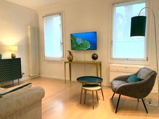 Live in The Heart of Venice - Housity