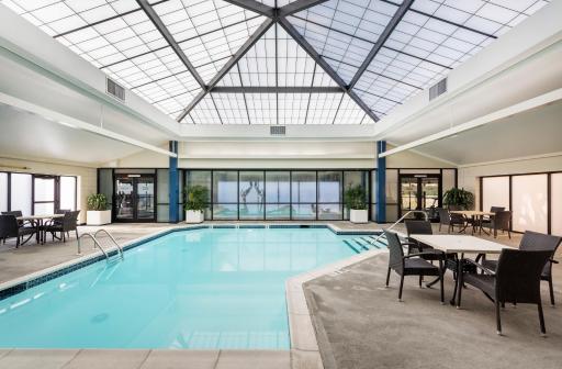 Crowne Plaza Providence-Warwick (Airport), an IHG Hotel - Housity