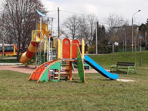 Na Złotych Łanach - apartament z parkingiem - Housity