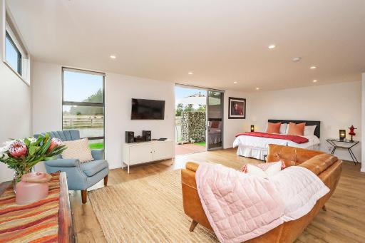 Farm Retreat B&B - Housity