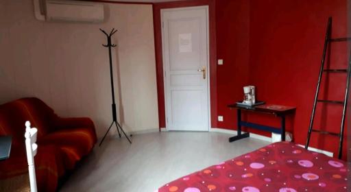 Chambre spacieuse et lumineuse - Housity