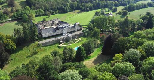 Château de la Chapelle - Housity