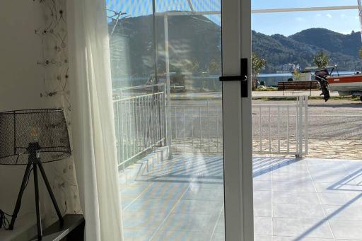 Karavias cosy Vlicho house - Housity