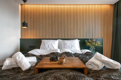 Haltia Lake Lodge nature boutique hotel & glamping - Housity