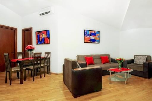 2 Bedroom Apartment on Chaikovski street - Housity