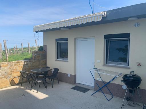 Bella Vista - Housity