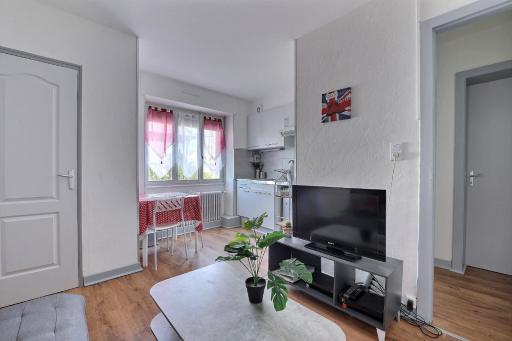 Appartement 2 pièces plein de charmes - Caroline - Housity