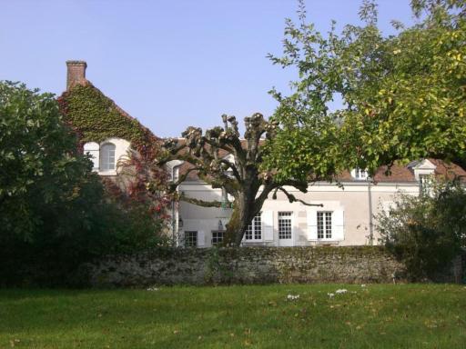 Gîte Saint-Georges-sur-Cher, 6 pièces, 12 personnes - FR-1-491-118 - Housity