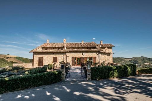 La Casa Vacanza con vista panoramica sui vigneti - Housity