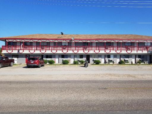 Anchor Motel & RV Park - Housity