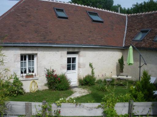 Gîte Monteaux, 2 pièces, 2 personnes - FR-1-491-127 - Housity