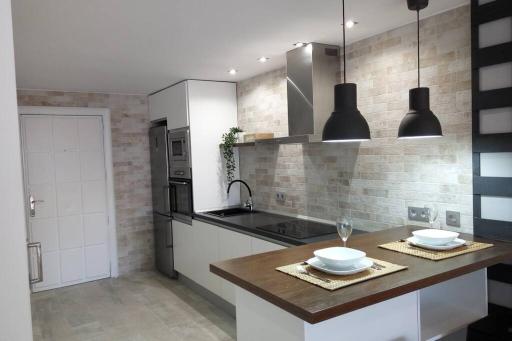 Loft Bazán - Centro Alicante - Housity