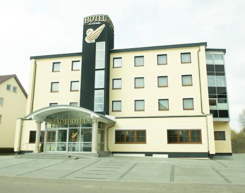 Stadthotel Giengen - Housity