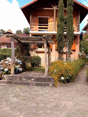 Claire Cottage - Housity