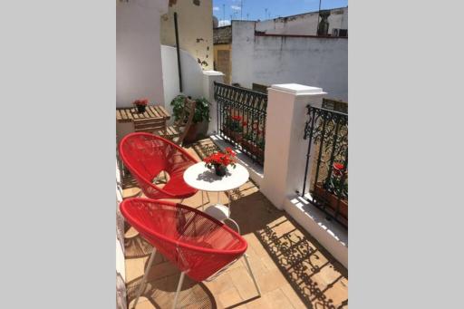 Geranium House - Housity