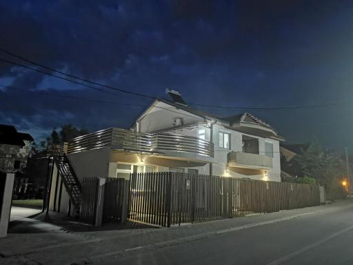 Crown Apartments - Housity