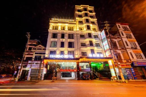 Diamond Hotel - Housity