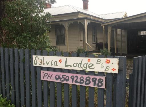 Sylvia Lodge A step back in time pet friendly Homestay - Housity