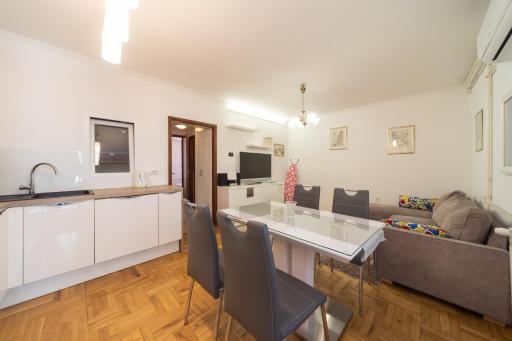 Apartment Trešnja - Housity
