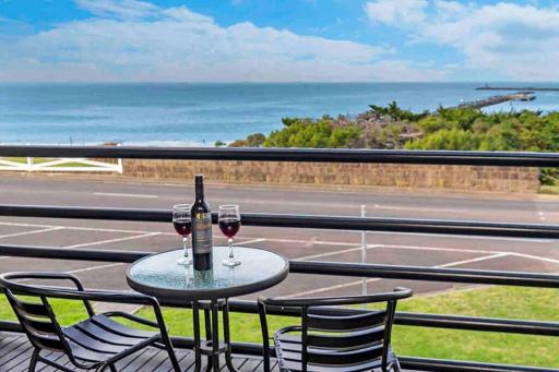 Oceanscape ~ OCEAN VIEWS Uninterrupted - Housity