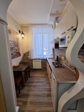 Petropavlivska apartment тиха вуличка в центрі Старого міста - Housity