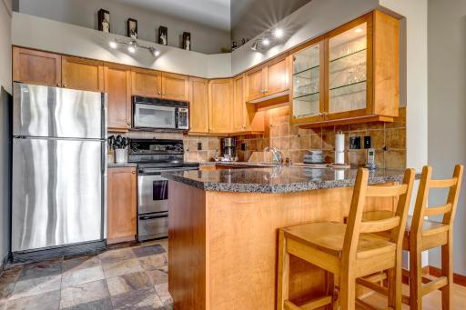 Greystone Lodge 311 Ski-in Out - Housity