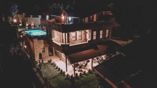 Ta? villa - Housity