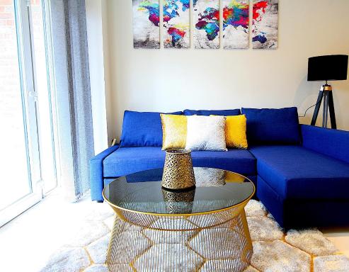NEW - Stylish 2 bed, Farnham Common - Housity