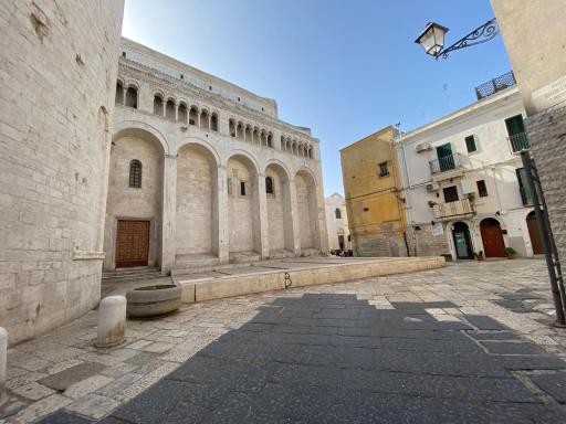 IL CAMPANILE APARTMENTS - Housity