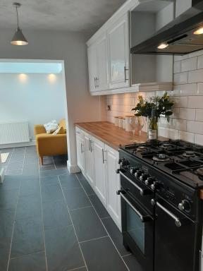 Lytham Cottage - Housity
