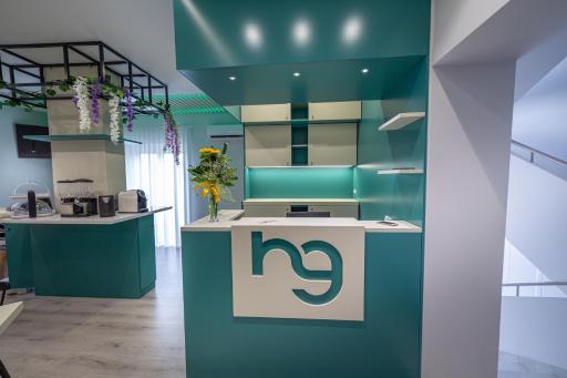 HOLYGOLD Suite **** - Housity