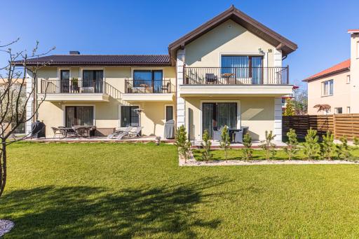 Sakura_INN Palanga - Housity