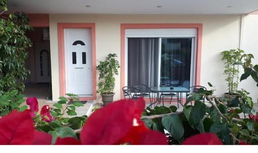 PHOENIX apartment near the airport - Housity