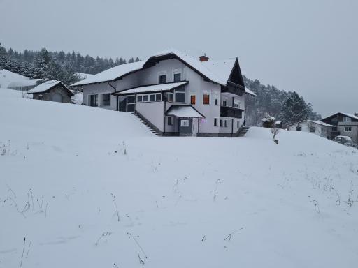Apartma Juteršek 2+2 - Housity