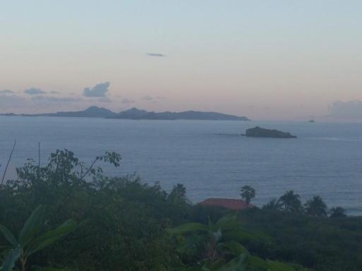 beautiful private secured and kids friendly house - Housity