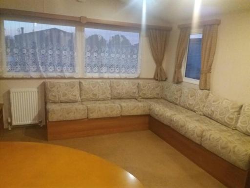 Beautiful 3-Bedrooms Static Caravan Holiday Home - Housity