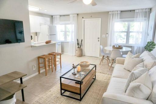 Serenity at Seascape: Steps to the beach & Shops - Housity