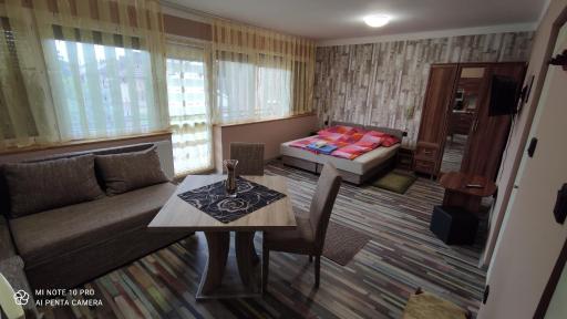 Apartman Edit - Housity