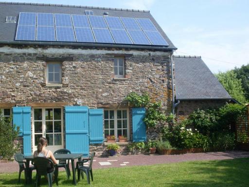 Gîte Monterfil, 2 pièces, 3 personnes - FR-1-538-149 - Housity