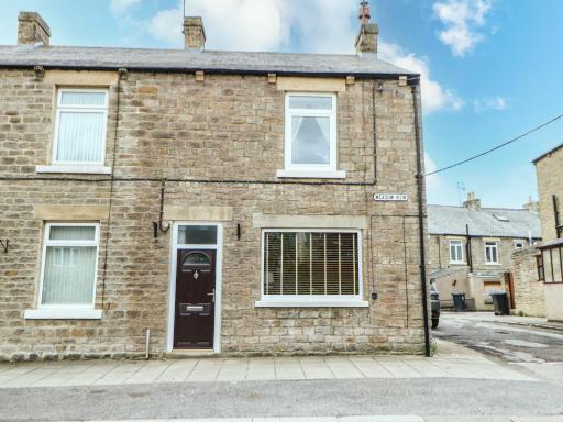 1 Meadow View - Housity