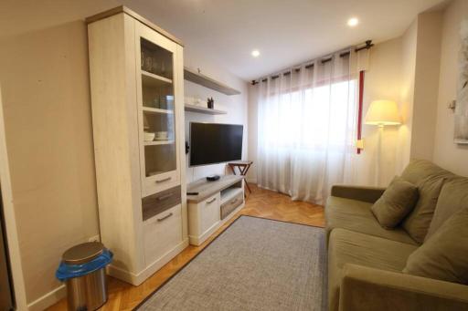 Apartamento Oviedo Las Palomas - Housity