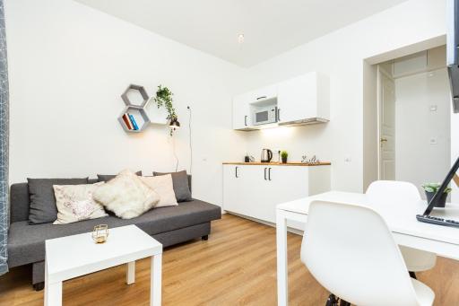 EasyRentals Central Tallinn Apartments by Tallinn University - Hizvo
