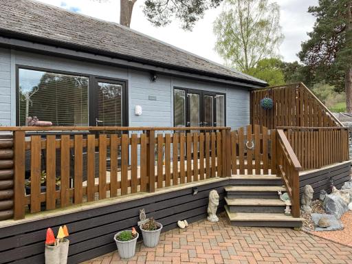 L'Automne 2 Bedroom Lodge - Housity