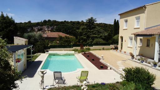 l'oustau bonur - Housity
